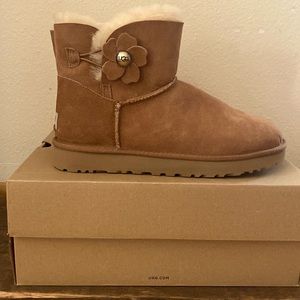 UGG Mini boots size 10